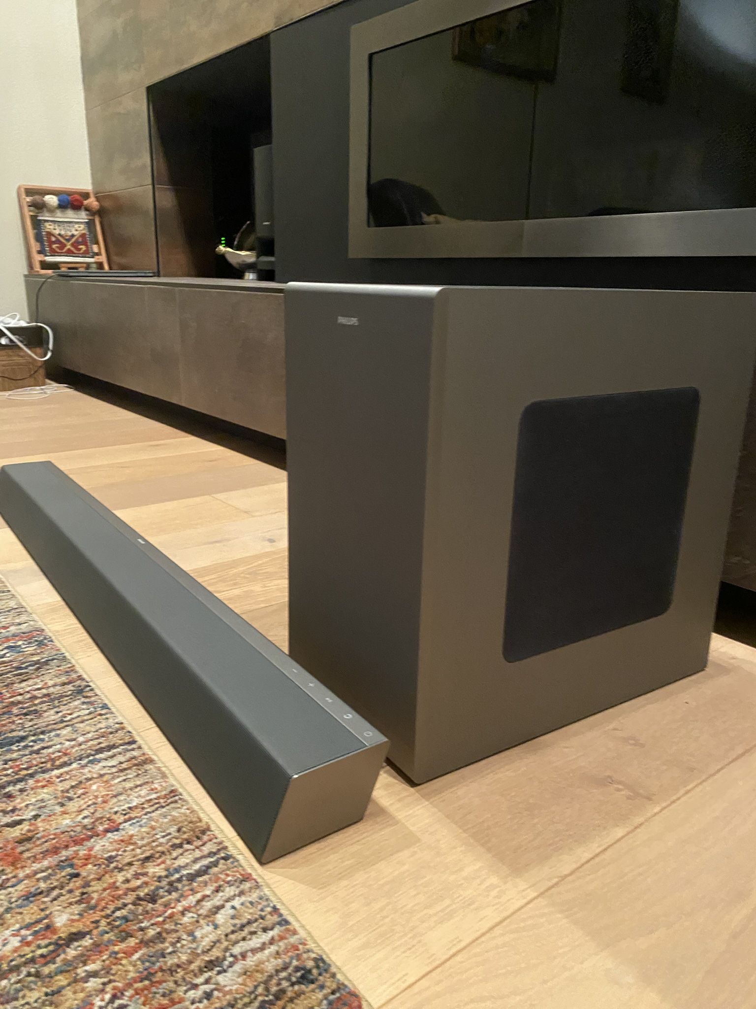 Philips B8905 3.1.2 Channel Soundbar with Wireless Subwoofer, Dolby Atmos