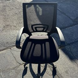Home Office Chairs 