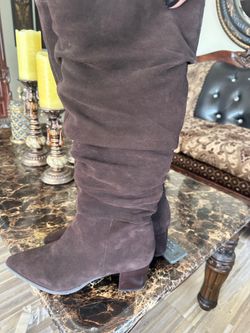 Botas de terciopelo nuevas color chocolate