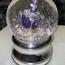Jewish Hanukkah SnowGlobe with Dreidel Hebrew Symbols Wind Up Musical WaterGlobe