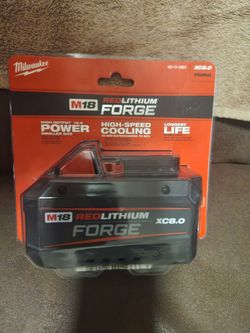 Milwaukee
M18 18V Lithium-Ion REDLITHIUM FORGE XC 8.0 Ah Battery Pack