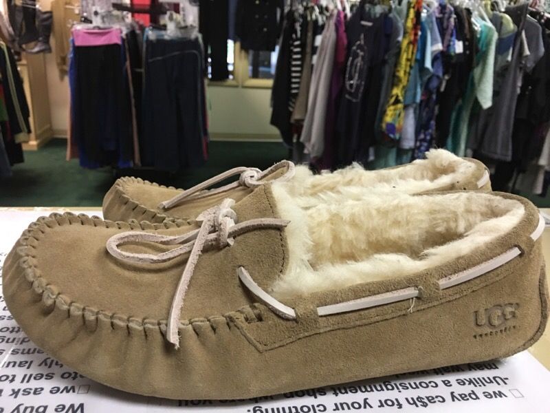 Ugg moccasins size 8 women's
