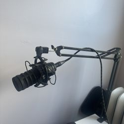 Audio Technica Bp40 Microphone 