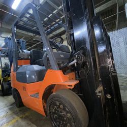 7000 Lb TOYOTA forklift For Sale 