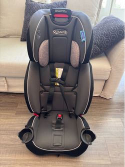 Graco car seat 3 in 1 (Model (contact info removed)) good conditions