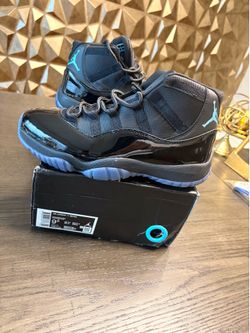 Jordan 11 Retro "Gamma Blue" black trainers