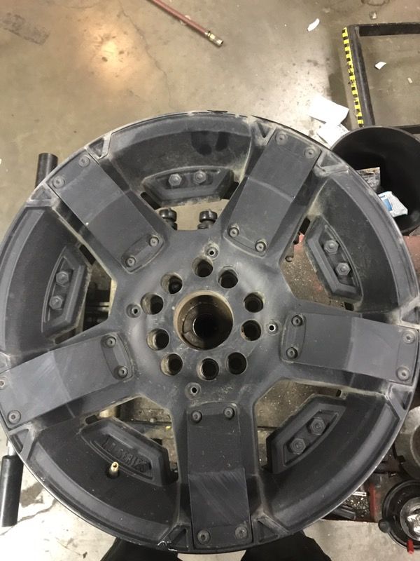 18" KMC XD SERIES ROCKSTAR 2 JEEP WHEELS