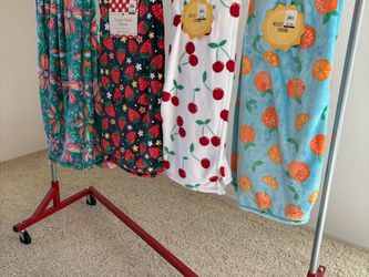 * Brand new plush blanket throws ONLY $6 EACH!