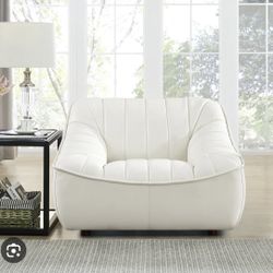 Cambria Leather Oversized Chair