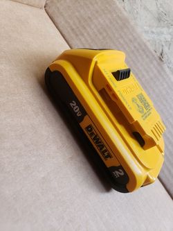 DEWALT BATTERY 20V 2 AH