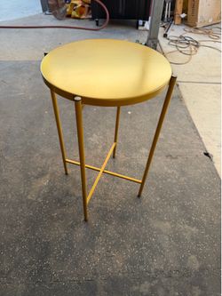 Small portable table metal light weight