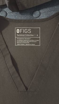 FIGS Technical Collection Scrub Top Small