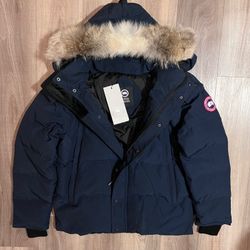 Winter Jacket Parka Size M/L/XL