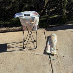 World Market Insulated Cooler Tub Collapsible Stand Carrying Bag Lightweight