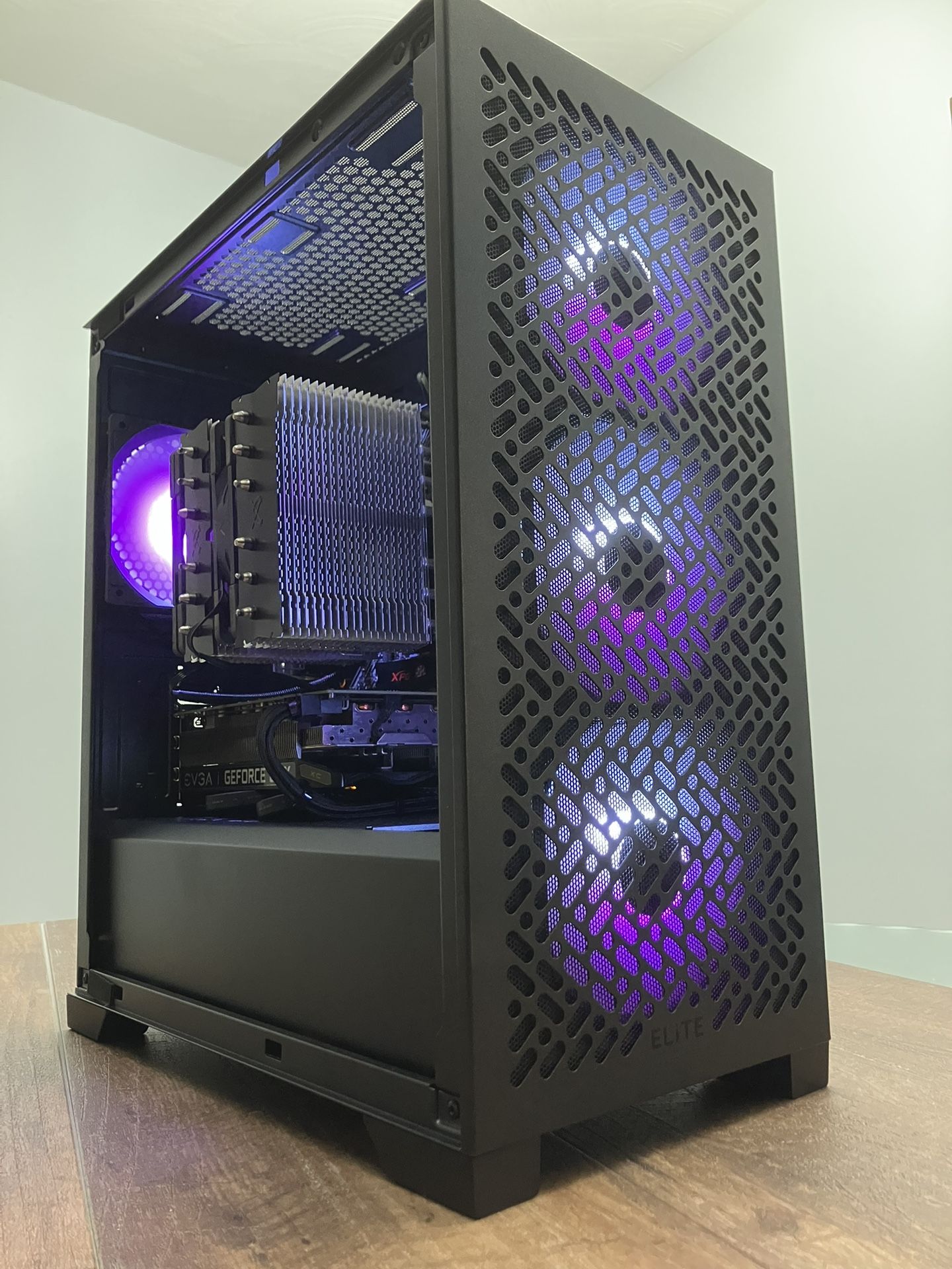 32GB RAM + RYZEN 5 5600X + 1660ti 1080P GAMING PC READY TO PLAY!