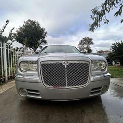 Chrysler 300c Hemi
