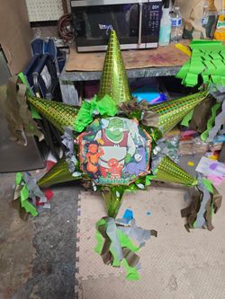 Shrek bola star pinata