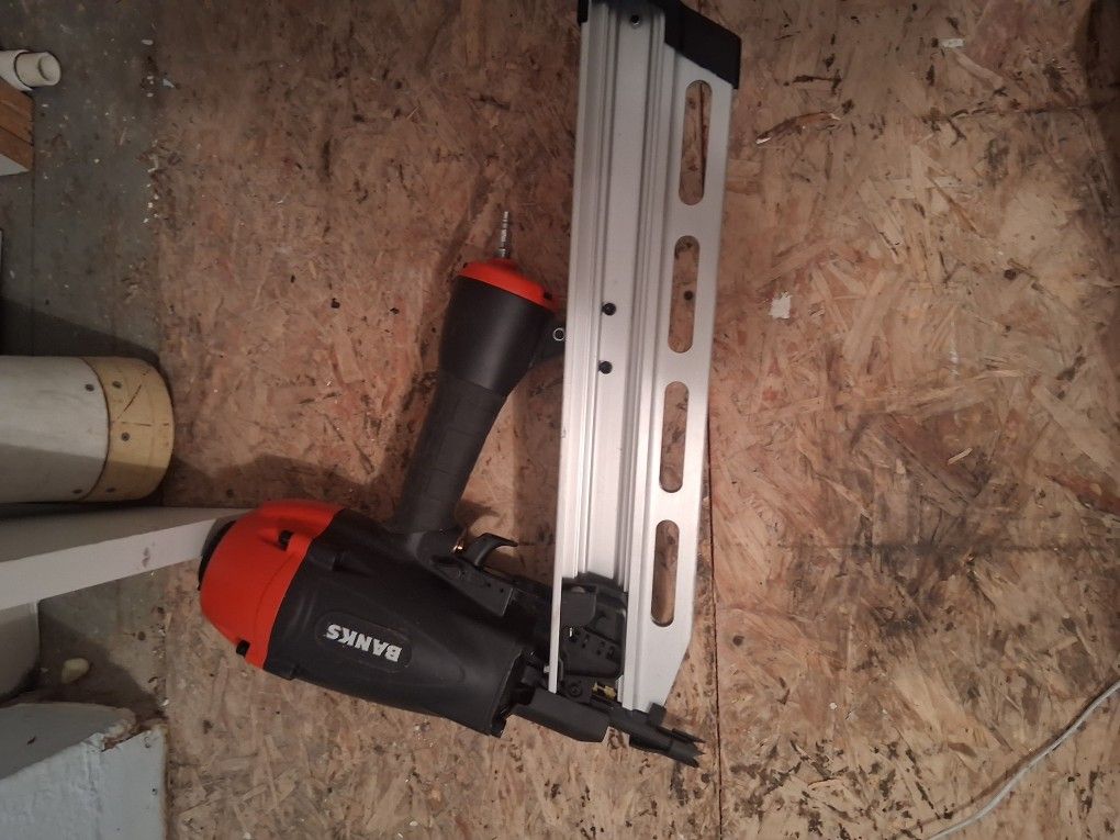 Nailers/compressor