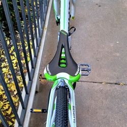 BIKE