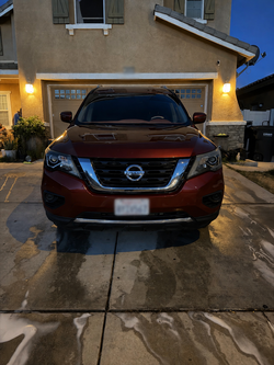 2017 Nissan Pathfinder