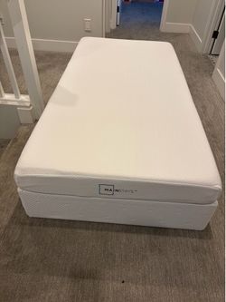 Mainstays Twin Mattress & Box Spring