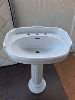 Sink Pedestal25×35"Lavamanos! good Condition!Buenas Condiciones!