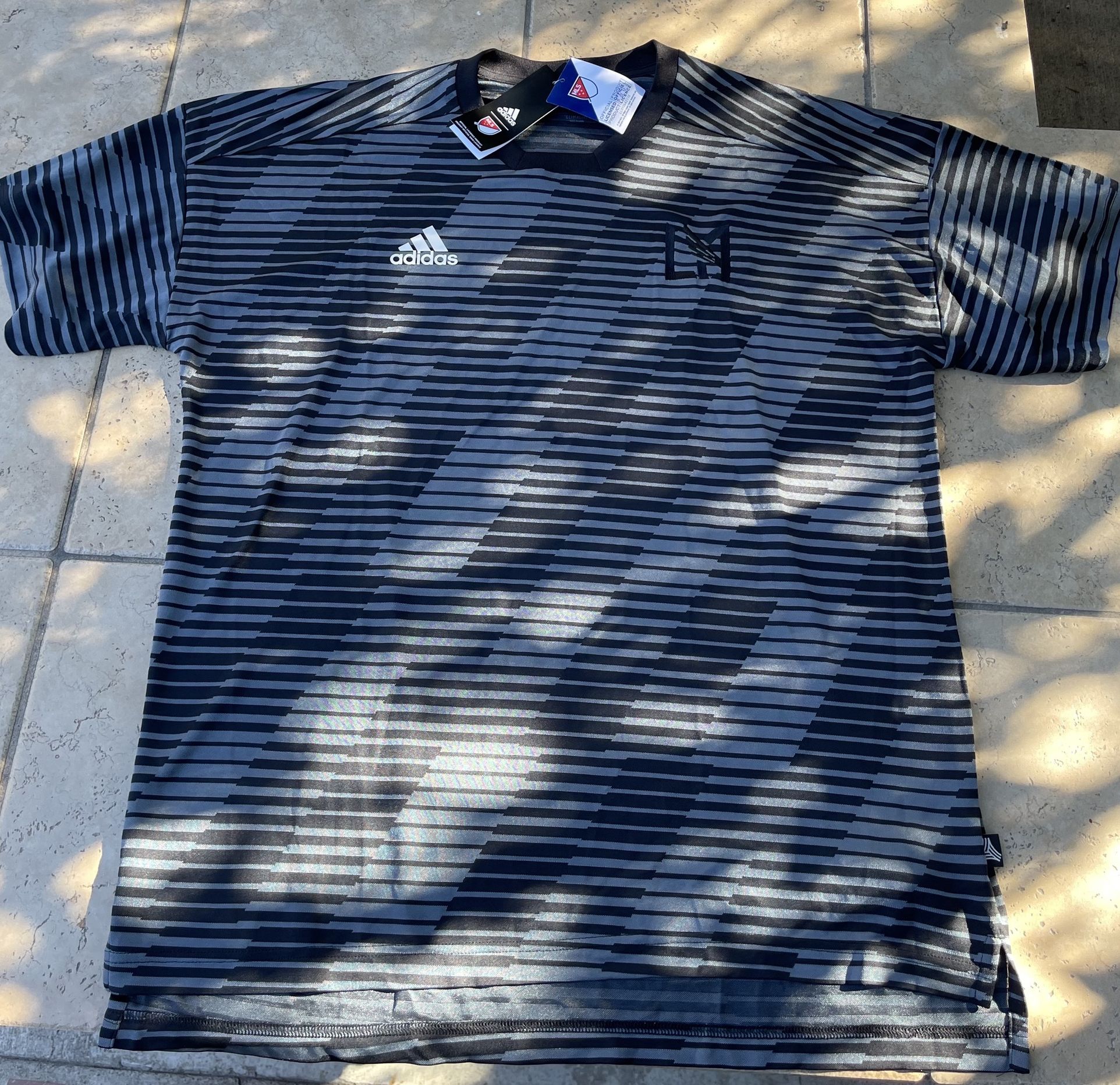 Los Angeles LAFC Adidas Original Professional Soccer Player Jersey Adult S  SIze. for Sale in Huntington Beach, CA - OfferUp