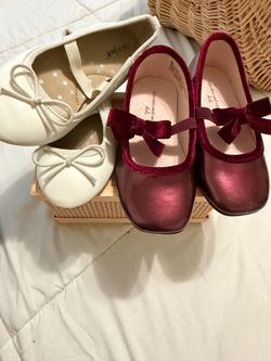 Toddler girls shoes size 8c