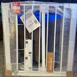 Adjustable Pet Gate / Baby Gate - Fits Openings 29” - 38”