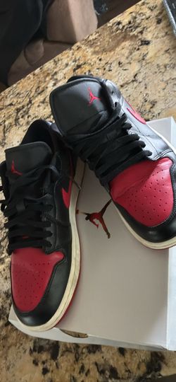 Jordan low 1 shoes