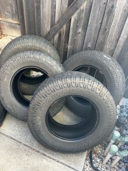 Tires 265/70R17