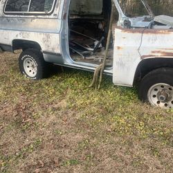 Search up four-wheel-drive wanna sell axles to?