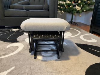 Rocking chair with ottoman