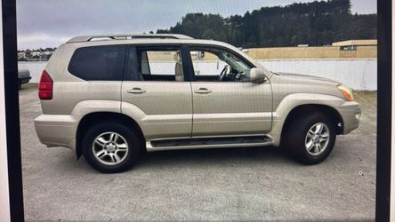 2004 Lexus GX