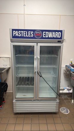 Restaurant / cafe fridge