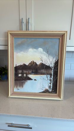 Beautiful vintage framed signed oilpainting decor