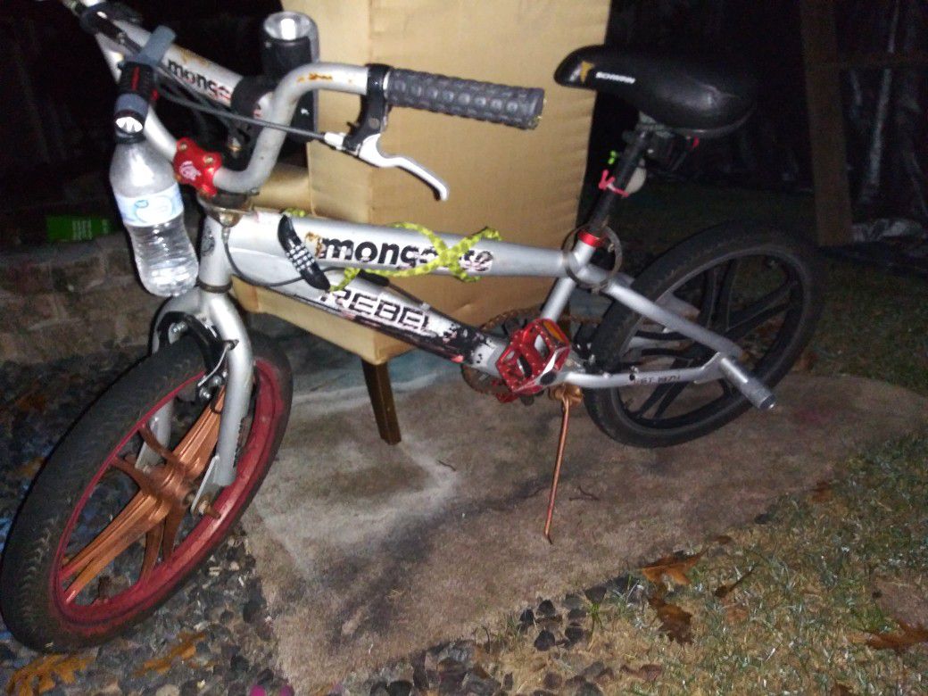 Mongoose rebel bmx bike