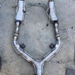 2011 Infiniti G25 Exhaust Pipe Assembly