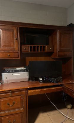 computer desk has some scratch $60