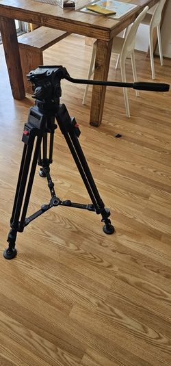 Cartoni HiDV Fluid Head W/sticks