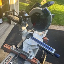 10” Kobolt Compound Laser MiterSaw With Rolling Table