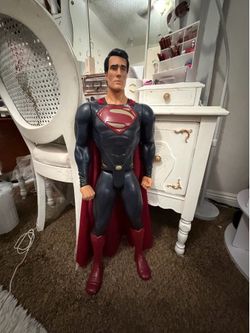 3 feet Superman