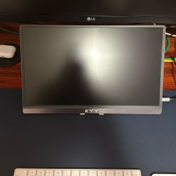 15.6” Portable Monitor
