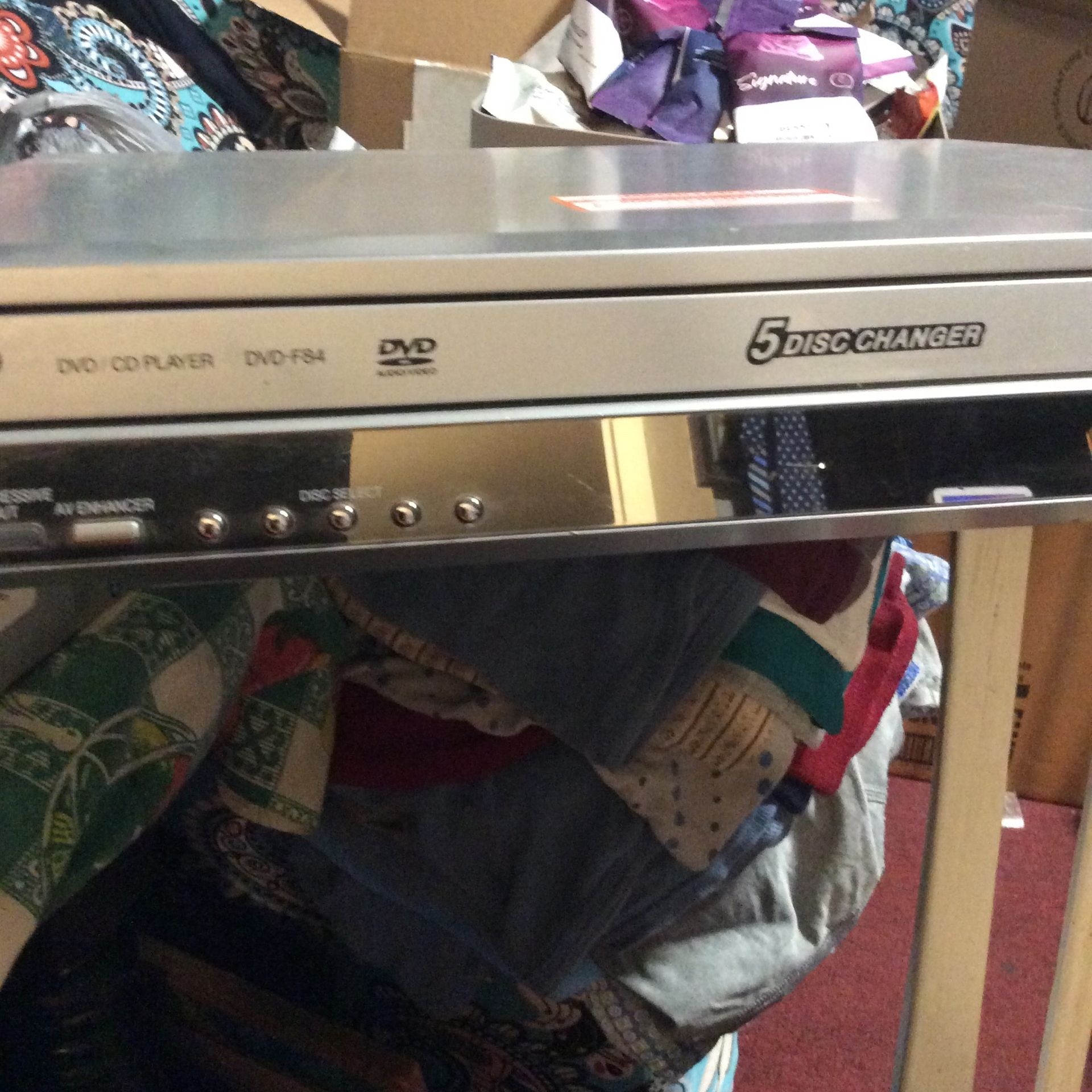 Panasonic DVD Y Cd Player 5 Discos En Muy Buenas Condiciones Para Informes Llame (contact info removed)
