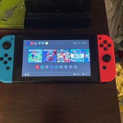Nintendo Switch 