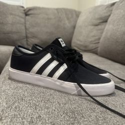 Adidas Kids Size 6