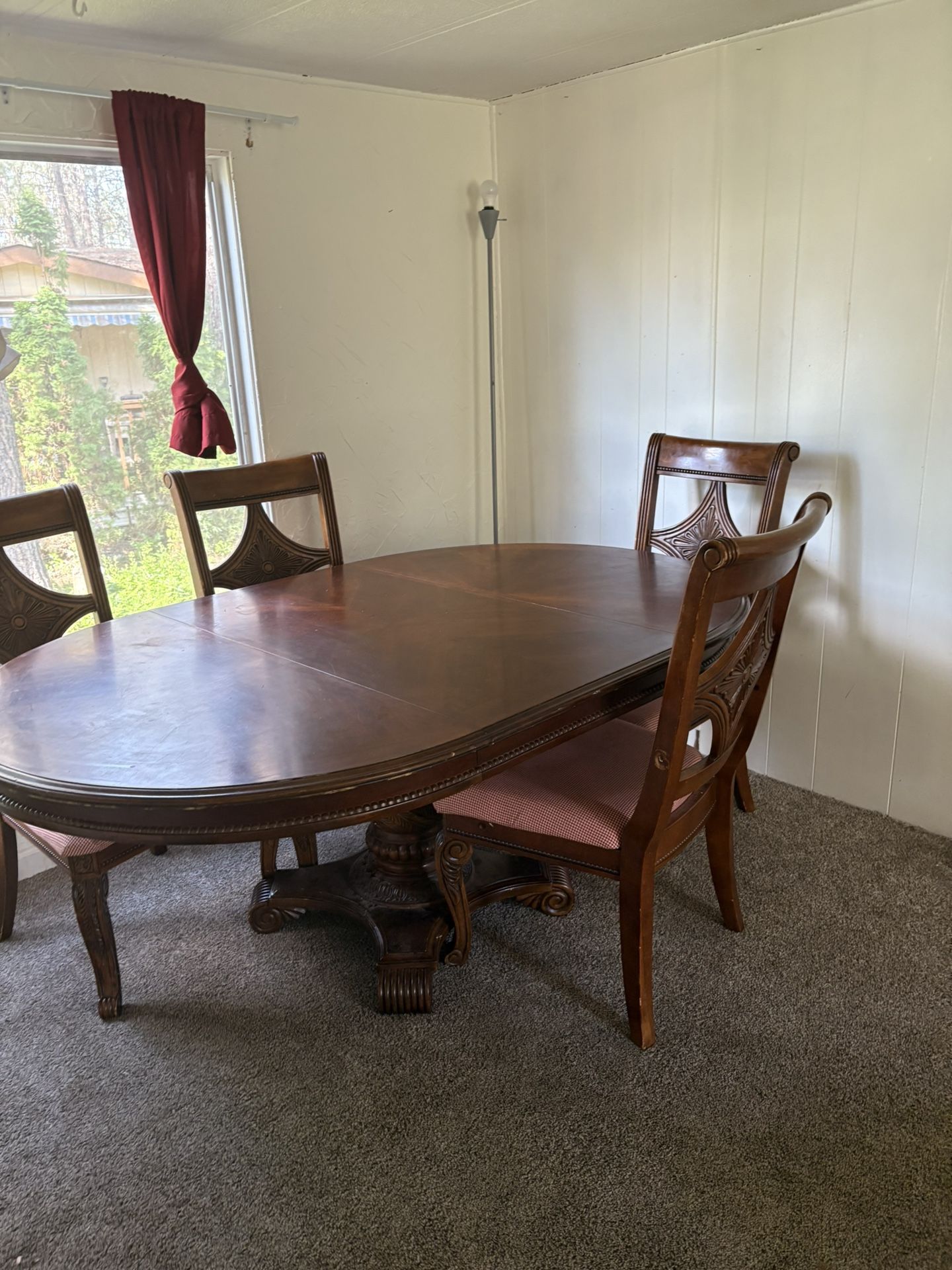 Dinning Table Pick Up Today