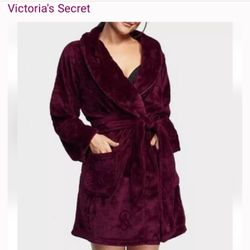 Women’s Victoria Secret burgundy robe