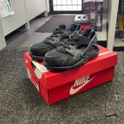 Nike Huarache Run 