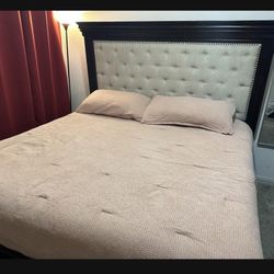 KING SIZE BED